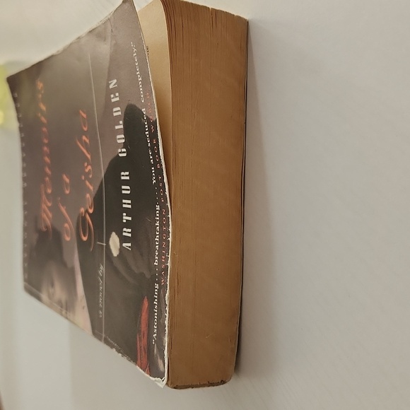 Japanese Book Memoirs of a Geisha Arthur Golden Paperback 1999 - Picture 4 of 7